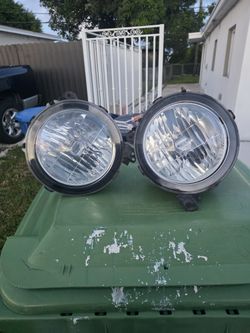 2021 Jeep Wrangler Headlights (Halogen)