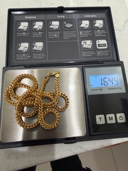 18K Solid Gold Necklace chain – Elegant High-End Piece