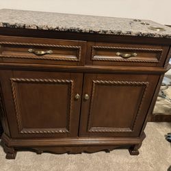 Full Salon Set – Styling Station + Barber Chair + Stylist Chair – Excellent Condition 