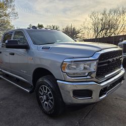2022 Dodge Ram 3500 4x4 Big Horn