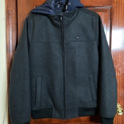 Tommy Hilfiger Men’s Layered Hooded Tech Jacket size Small