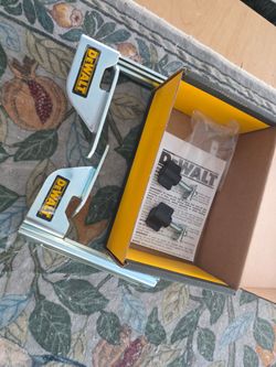 Dewalt Crown molding stops
