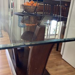 Glass dinner table 6