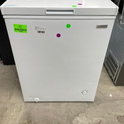 Vissani MDCF5WH 5 cu. ft. Manual Defrost Chest Freezer COC4