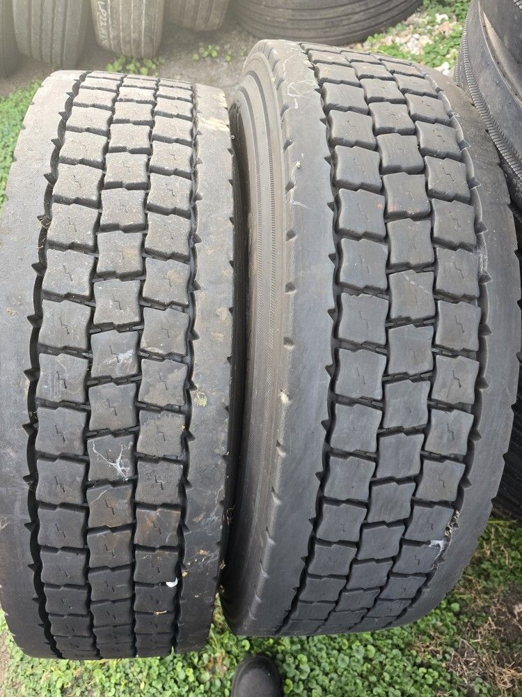 Semi Drive Tire