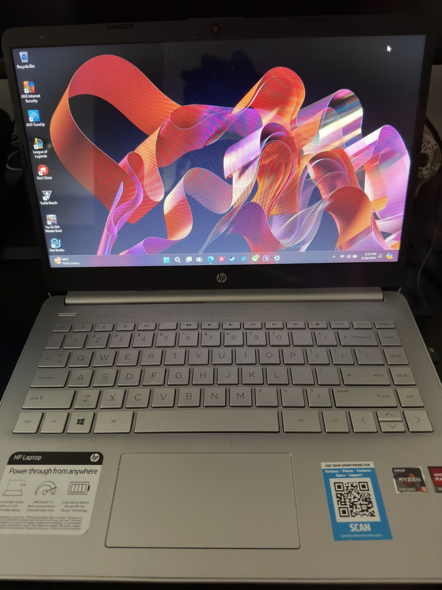 HP Laptop 14”