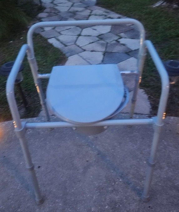Portable Toilet Chair
