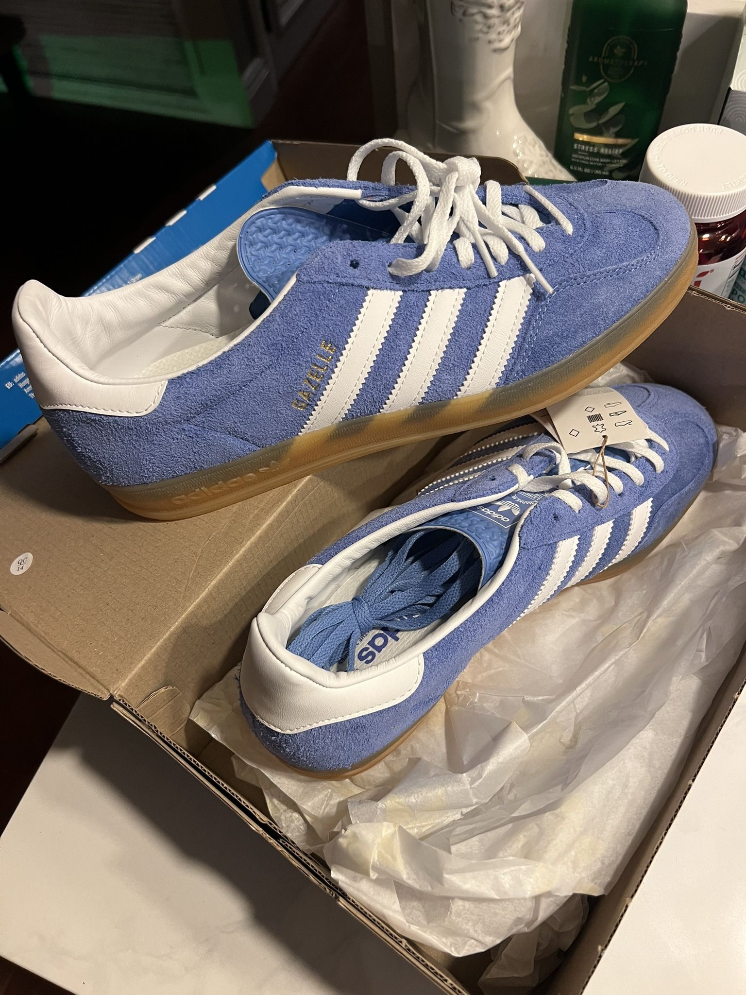 Gazelle Indoors W 10.5 NEW