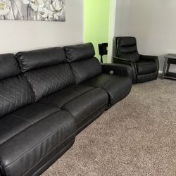 Powered Recliner Living Room Set 