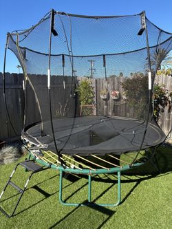 Free Spring Free Trampoline