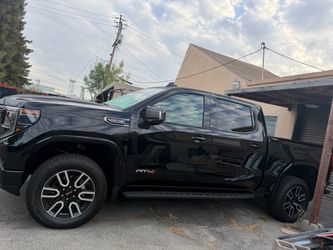 NEW 4 TIRES & RIMS GMC AT4( NEGOTIABLE)