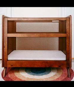 Breathable baby bassinet