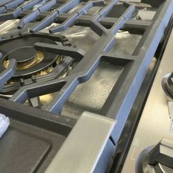 Samsung 30in / 36in Cooktops Gas Open Box up to 50% off MSRP