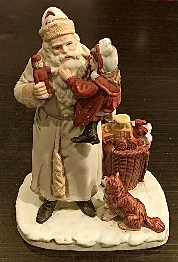 🎄🎅🏼  Rare Vintage1988 Christmas “Surprise From Santa”, Porcelain, Numbered Figure (brand new)