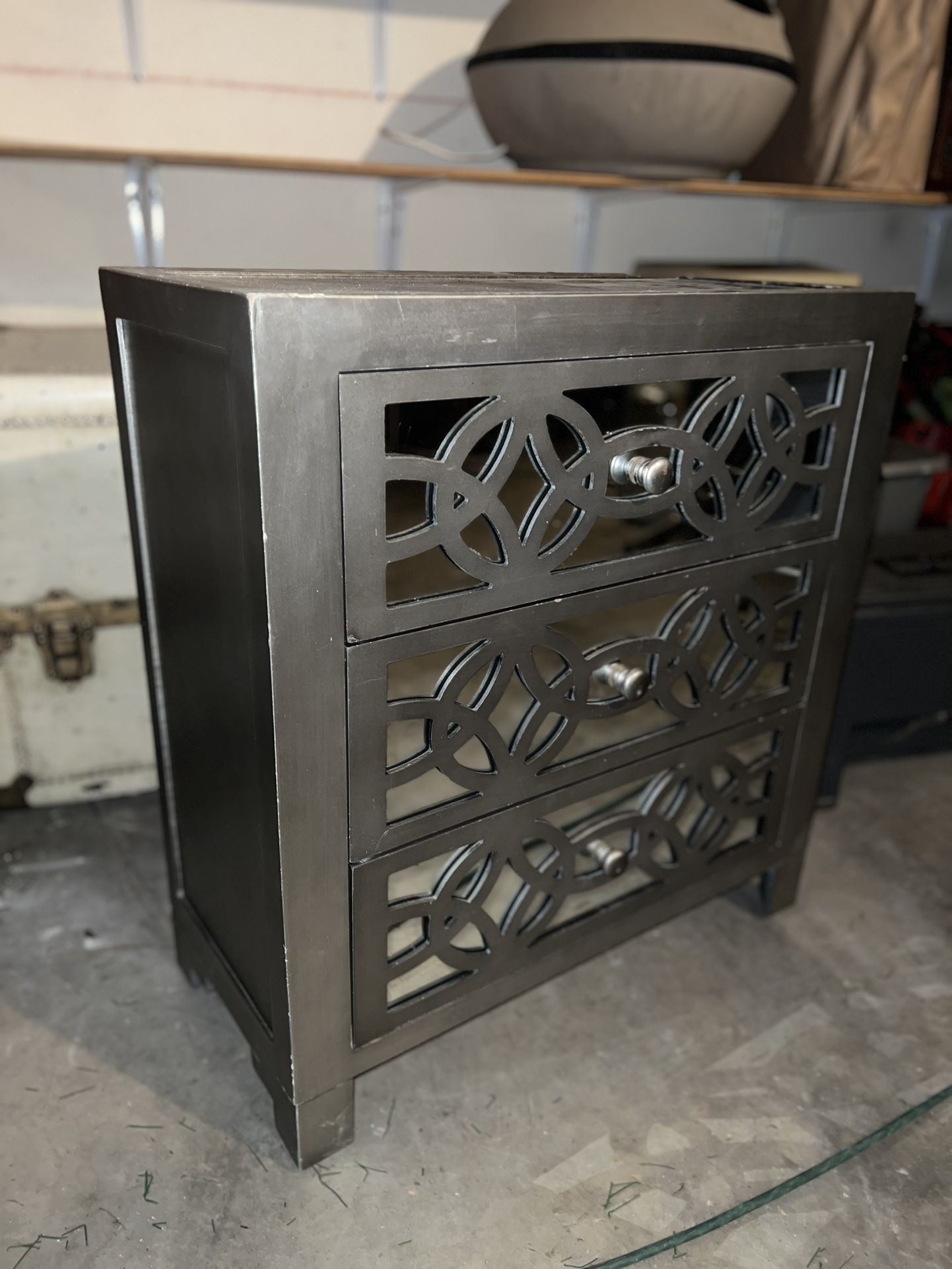 3 Mirrored Drawers Dresser