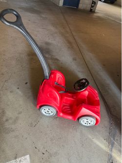 Kids push car