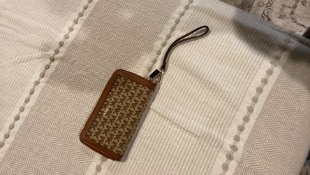 Cartera Michael Kors origina semi new