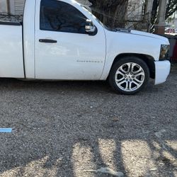 Rims 20 Oem 6 Lugs Silverado Sierra Yukon Tahoe Suburban Avalanche Escalade 