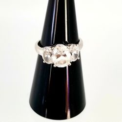 14K White Gold Ring size 7 W/CZ