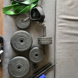 Dumbbell, Exercise Bands and Ab Roller 