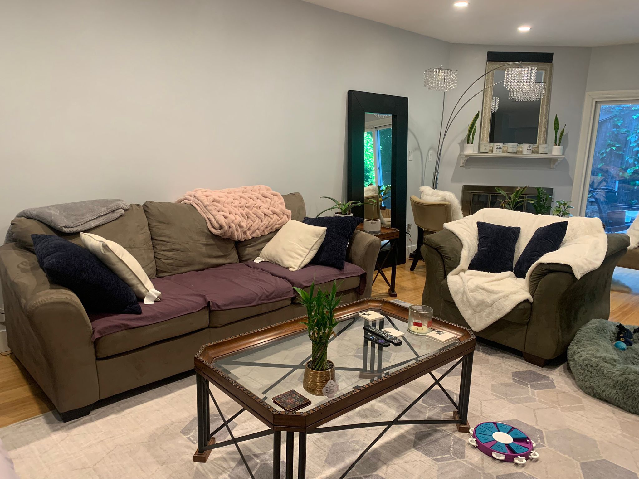 Full Set Of Living Room Furniture