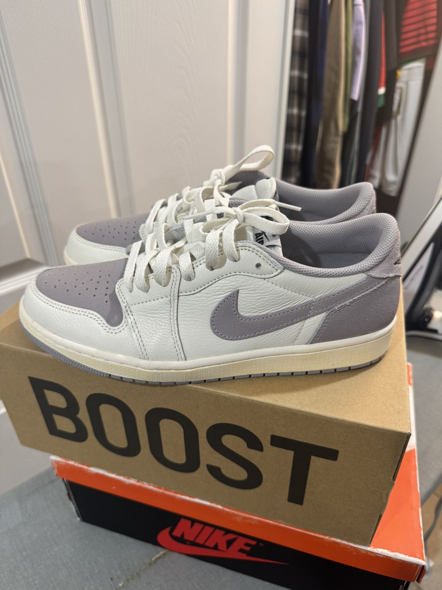 Jordan 1 Low Atmosphere 