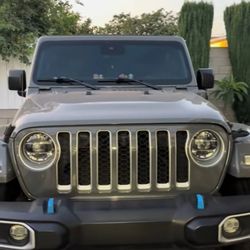 Jeep Wrangler Stock Grill