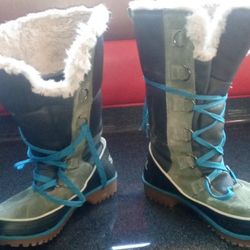 Sorel Snow Boots