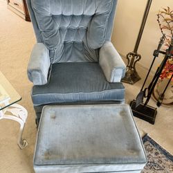 2 Chairs With Ottoman