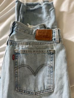Levi jeans