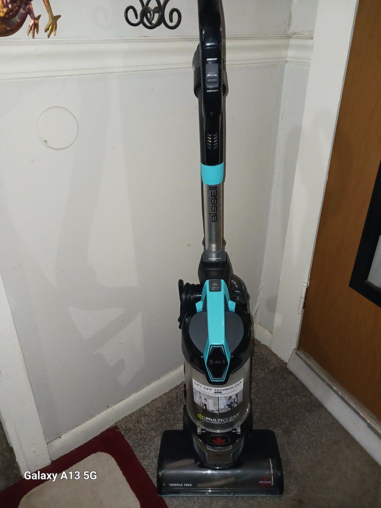 Bissell MultiClean Vacuum Cleaner 