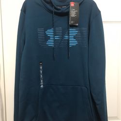 New UnderArmor Size Large Sweatshirt 