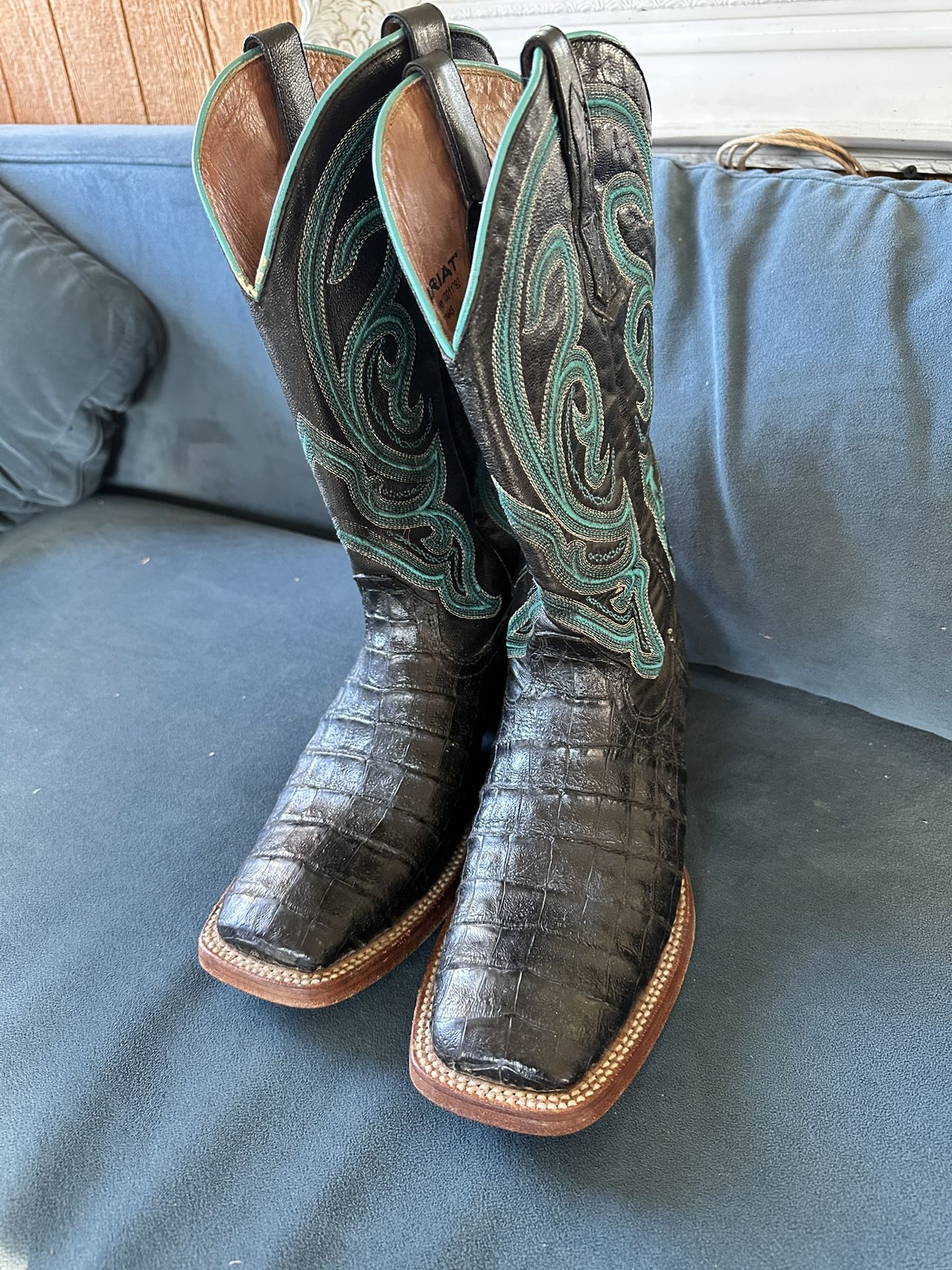 Cowboy boots crocodile 8.5 mens 