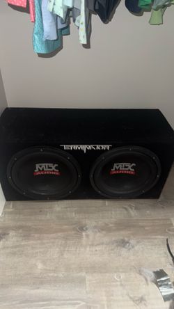 MTX Audio Terminator Dual 12” Subwoofer Enclosure – Great Condition