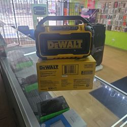 DeWalt Bluetooth speaker 