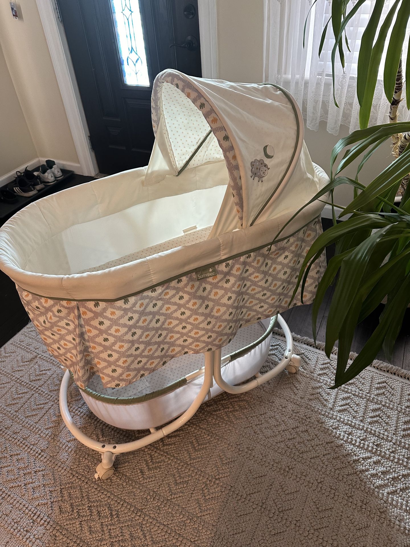 Bassinet And Baby Quilt