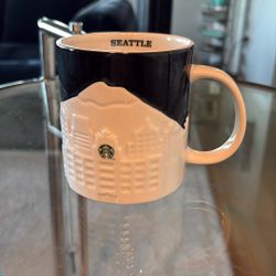 Starbucks Seattle Collector Series Embossed Large Mug
