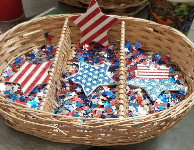 Handcrafted Patriotic Table Decoration Basket