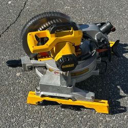 Dewalt Table Saw 
