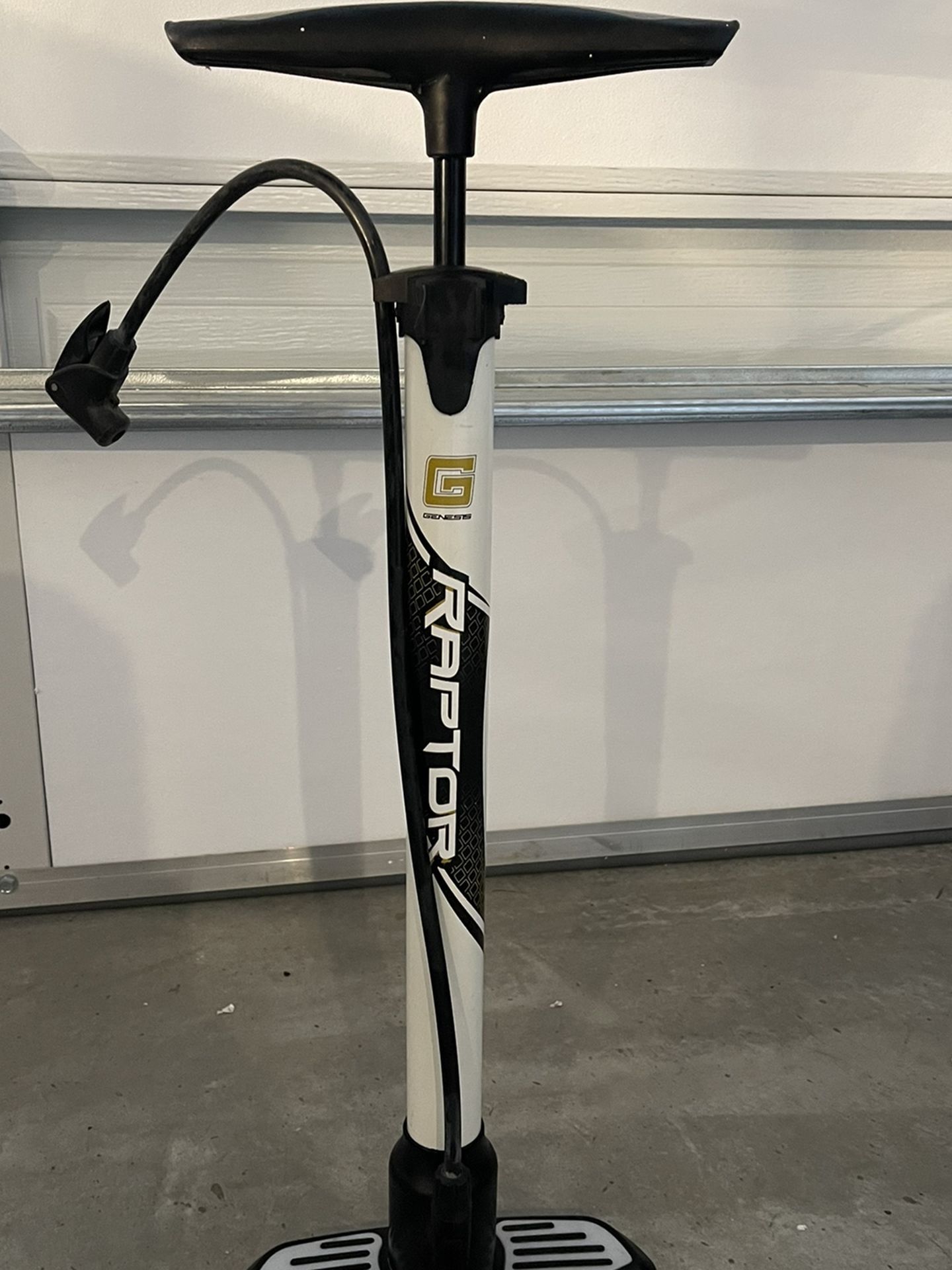 Genesis bike pump on sale