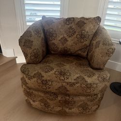 Lazy Boy Swivel Chair