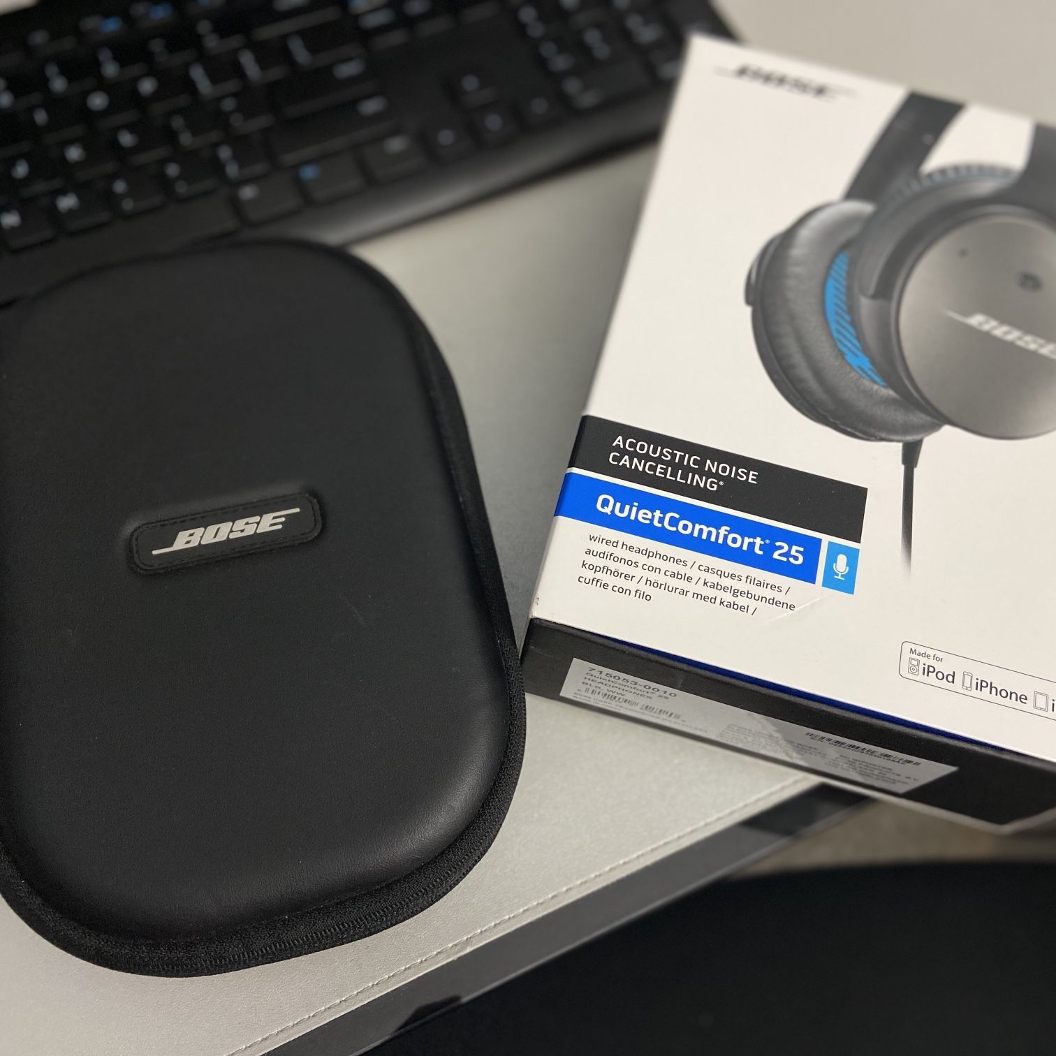 Bose QuietComfort 25 Acoustic Noise Cancelling Headphones