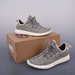 Adidas Yeezy Bost 350 Piate Black