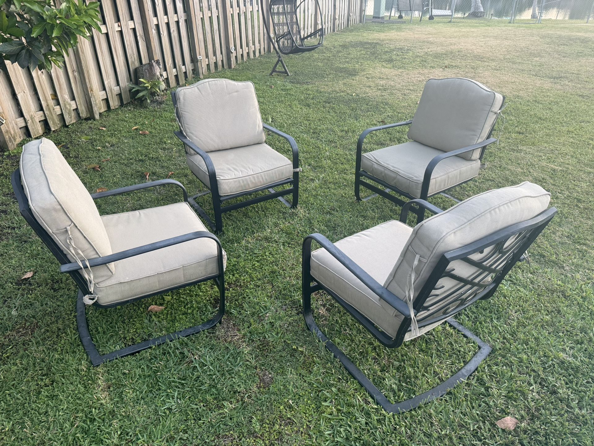 4 Piece Outdoor Seating Set