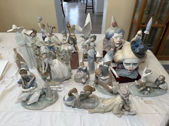 Lladro Figurine Collection - Lot or Individual