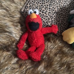 Small Elmo
