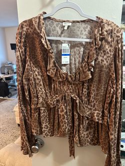 Women’s XL Leopard Print Ruffle Blouse – New With Tags