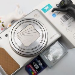Canon PowerShot SX740 HS 20.3MP Digital Camera