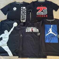 Boys Jordan Shirts (size X-Large)
