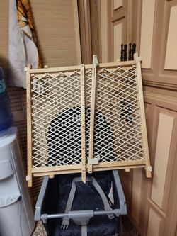 Evenflo baby fence excellent conditions $10